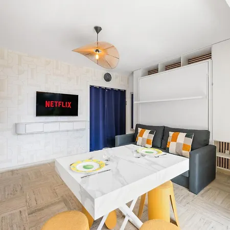 Les Miradors Residence Calme Piscine Parking Privee Apartamento Menton