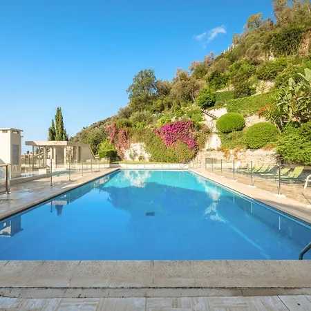 Les Miradors Calme Piscine Parking Privee Μεντόν